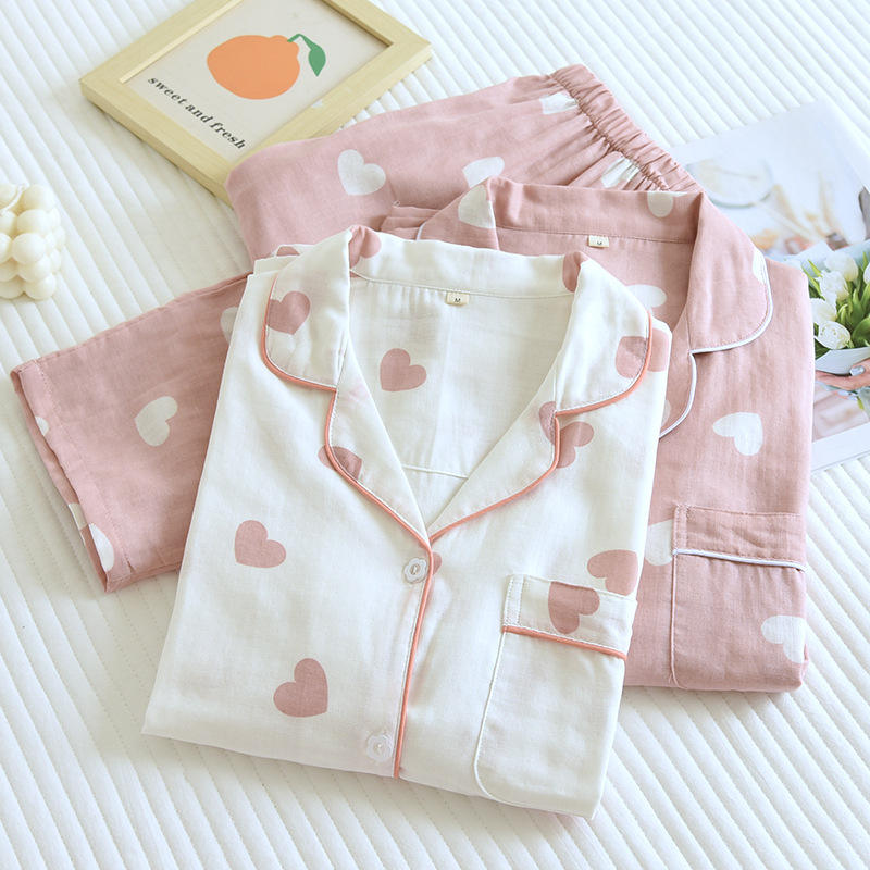 Pyjama femme en gaze de coton à motif cœurs – photo 4